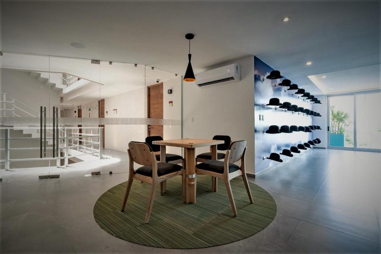 Departamento Delux 2 - Walking Distance A La Playa, Con Balcón. Apartamento *